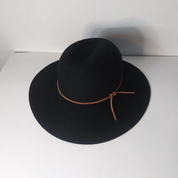 Phenix Alexis Wool Floppy Hat Boho Wide Brim Round Crown Leather Tied Band NWOT - Picture 3 of 4